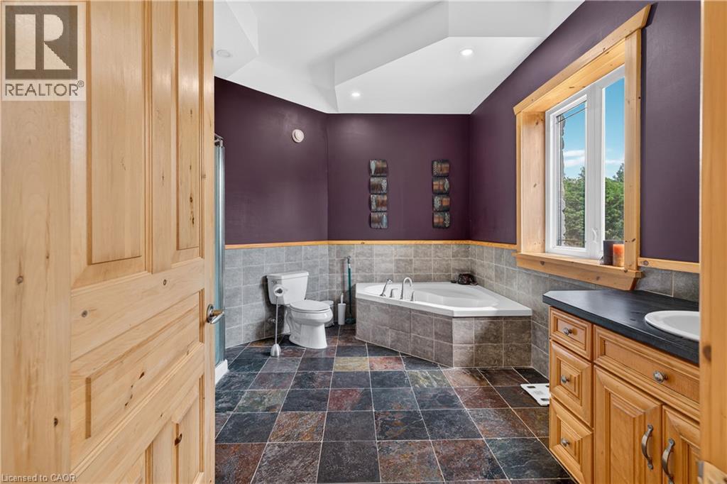 7392 Wellington Road 11 Property Photo 24
