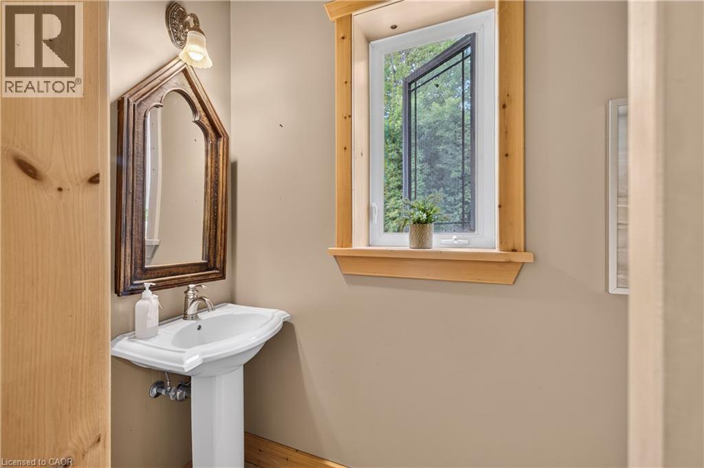 7392 Wellington Road 11 Property Photo 34