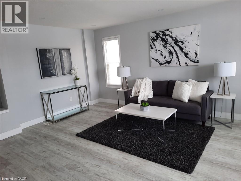 500 Snowdrop Court Unit# Upper Property Photo 7