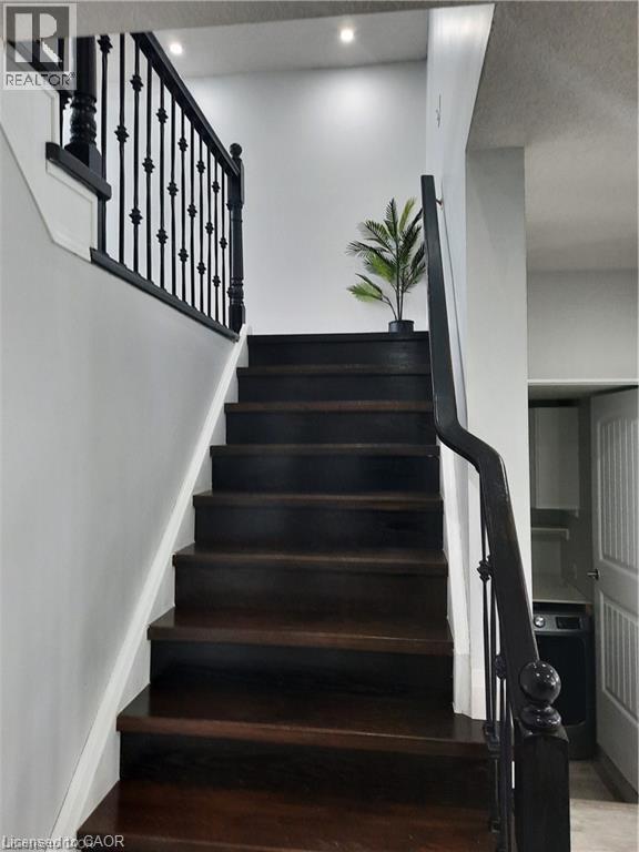 500 Snowdrop Court Unit# Upper Property Photo 14