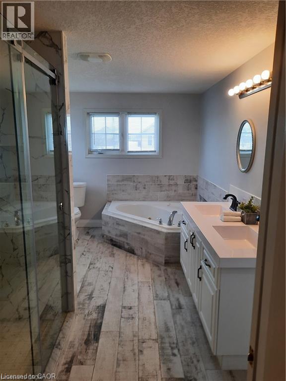 500 Snowdrop Court Unit# Upper Property Photo 23