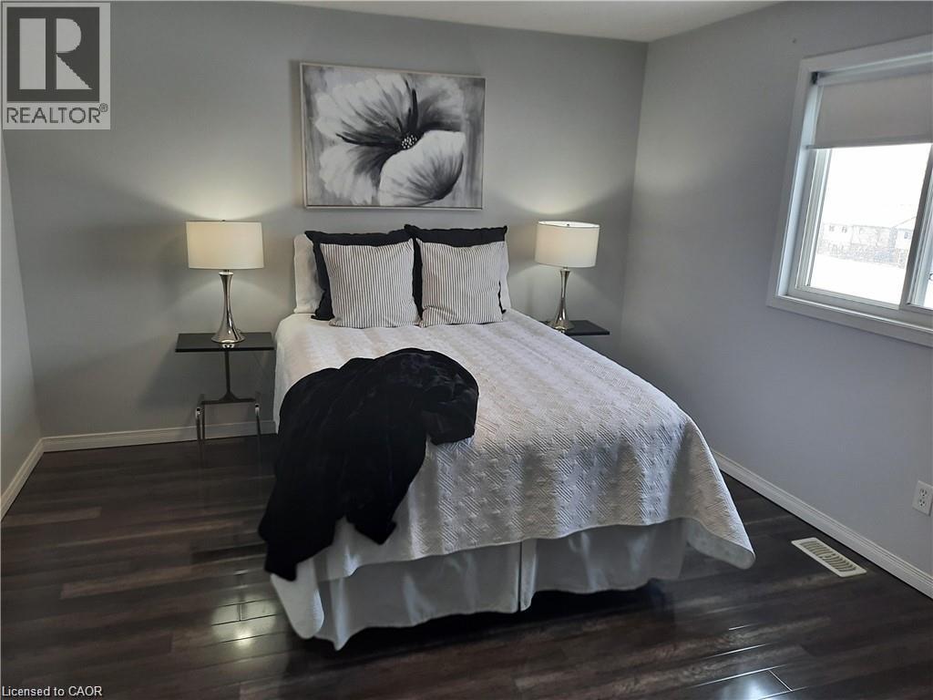 500 Snowdrop Court Unit# Upper Property Photo 28