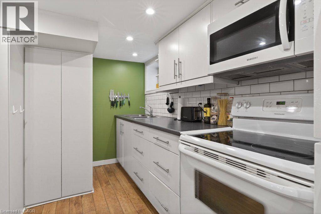 269 Stinson Crescent Unit# Lower Property Photo 8