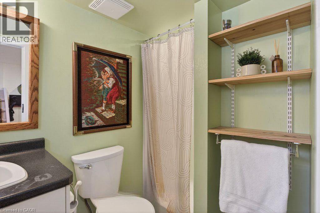269 Stinson Crescent Unit# Lower Property Photo 11