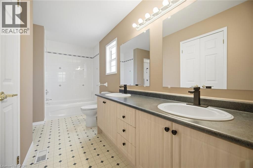71 Grayview Drive Property Photo 16