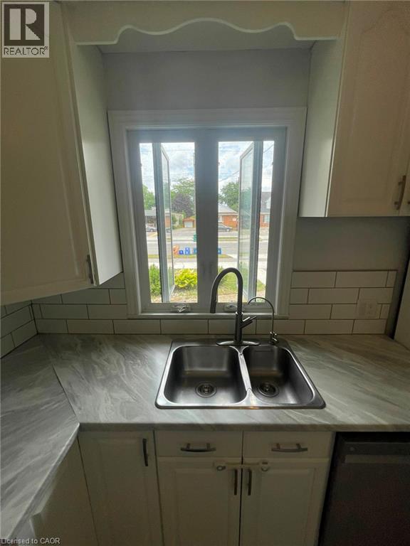 601 Frederick Street Unit# Upper Property Photo 3