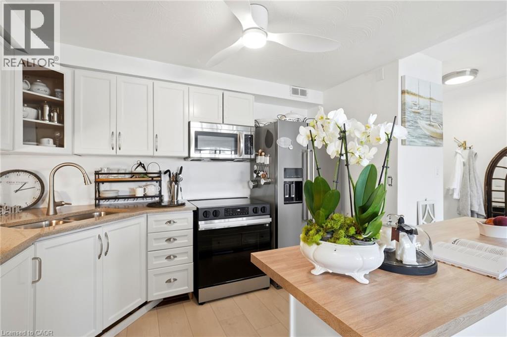 8 Woodman Drive S Unit# 708 Property Photo 11