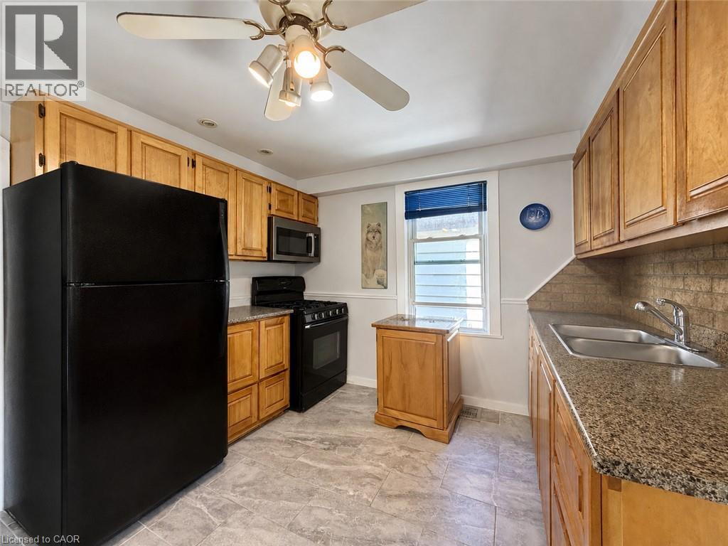 55 Holmes Avenue Property Photo 6