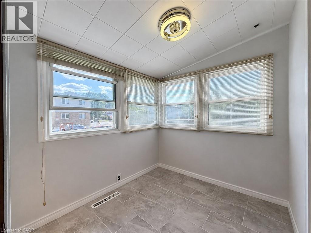 55 Holmes Avenue Property Photo 9