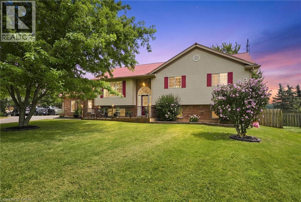 3557 Grimsby Road Property Photo 1