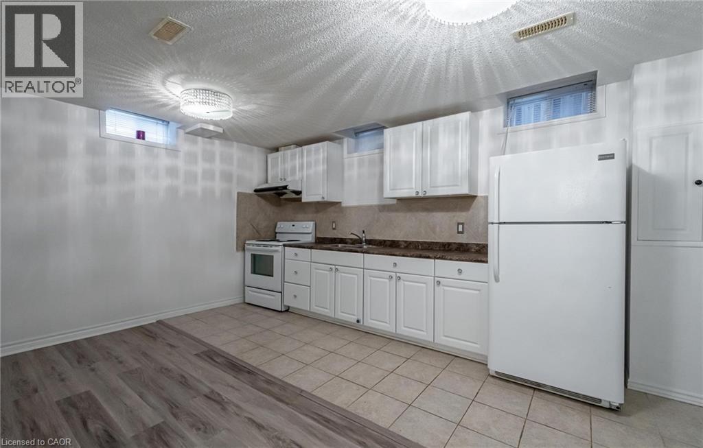 30 RICHVIEW Drive Unit# 2