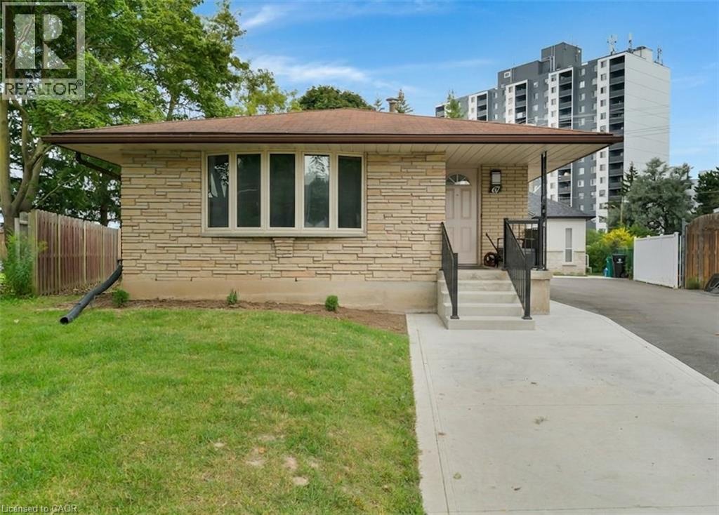 67 Kimberly Crescent Unit# Upper Property Photo 1