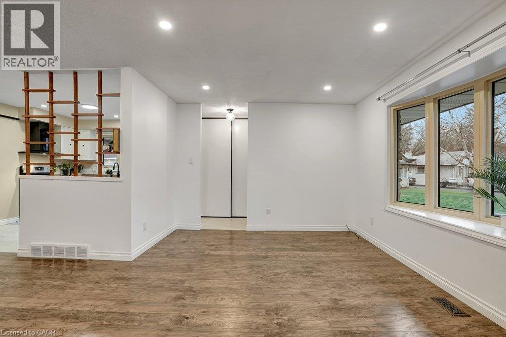 67 Kimberly Crescent Unit# Upper Property Photo 9