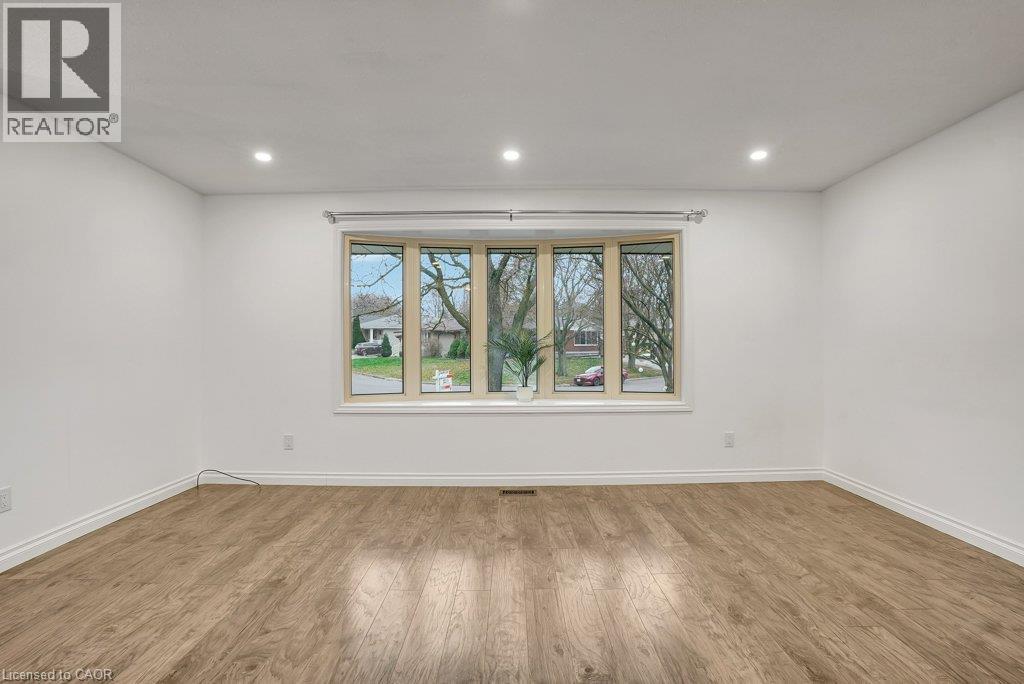 67 Kimberly Crescent Unit# Upper Property Photo 11