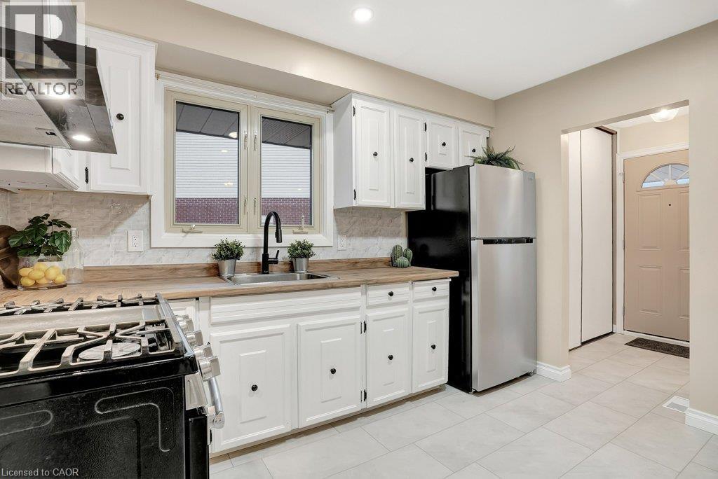 67 Kimberly Crescent Unit# Upper Property Photo 18