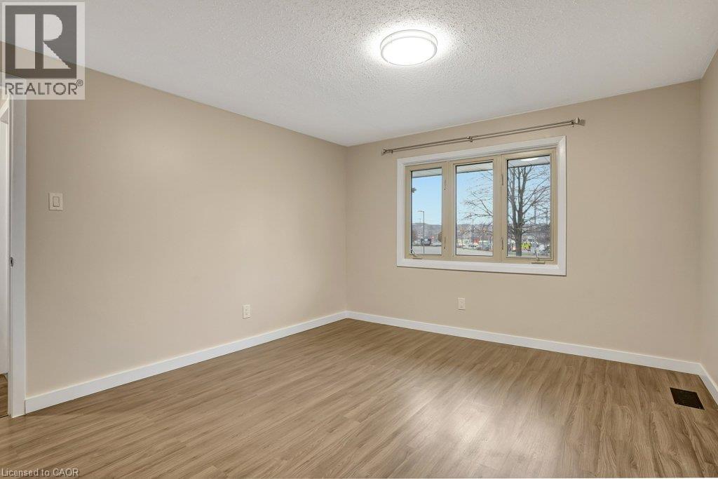 67 Kimberly Crescent Unit# Upper Property Photo 24