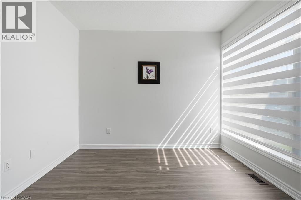 147 Midland Place Property Photo 5
