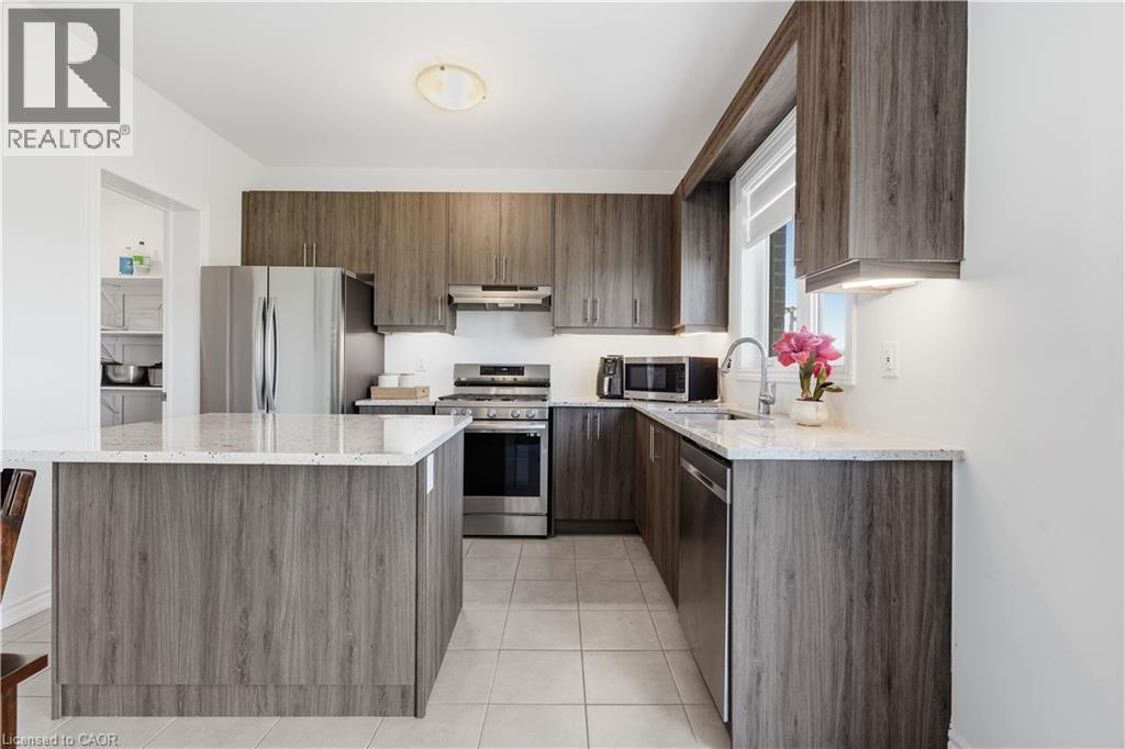 147 Midland Place Property Photo 9