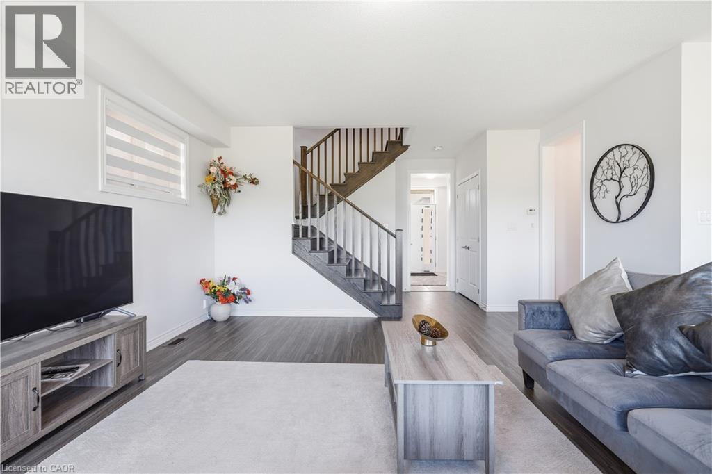 147 Midland Place Property Photo 15