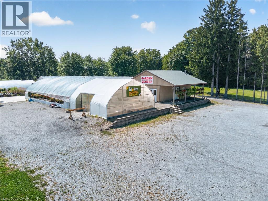 230 Hwy 20 E Property Photo 2
