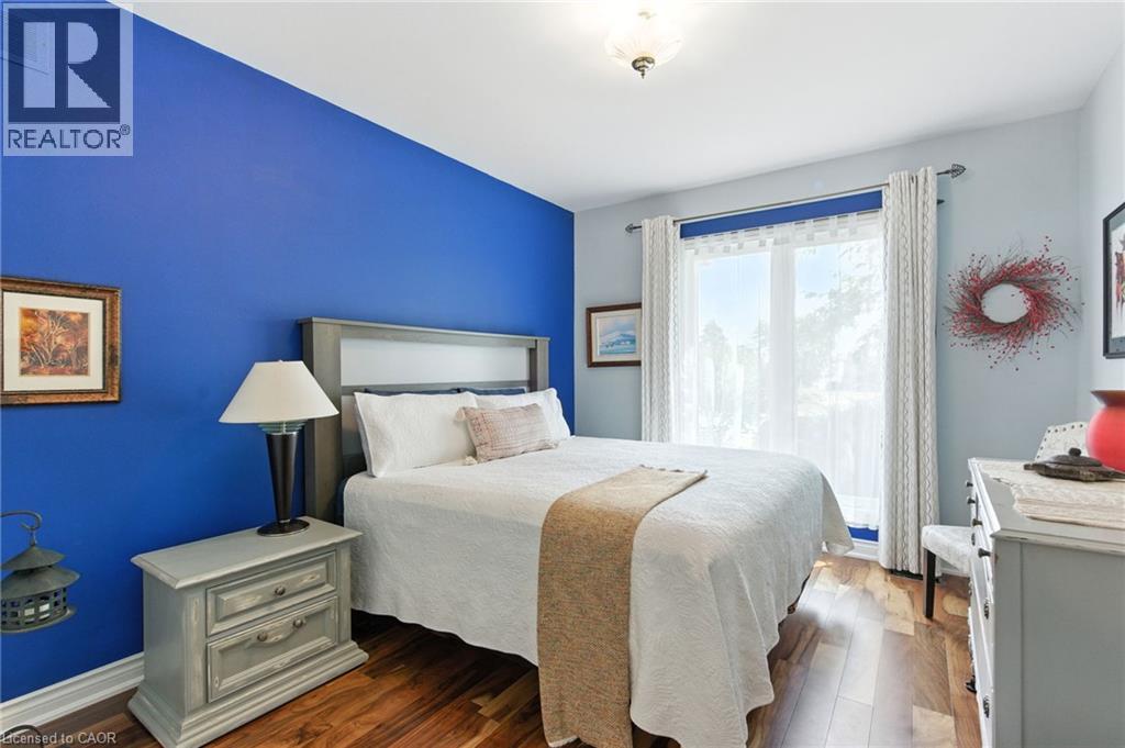 10 Featherstone Avenue Property Photo 24