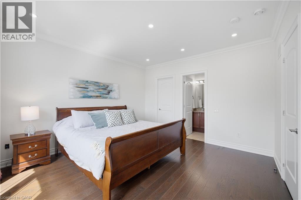 33 Keatley Drive Property Photo 28