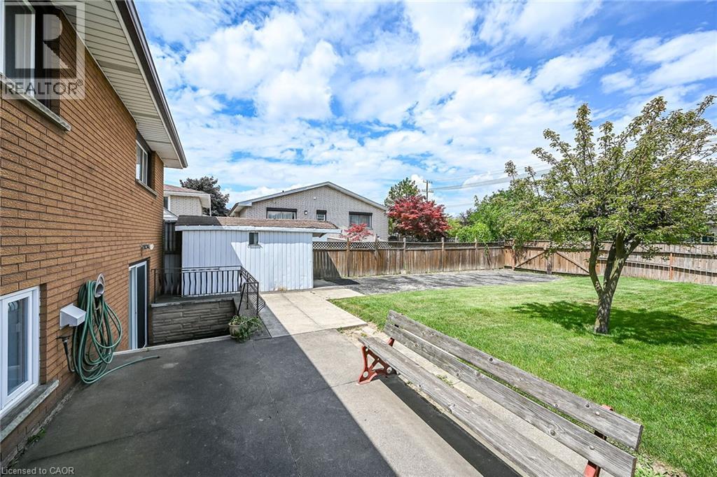 39 Algonquin Court Property Photo 45
