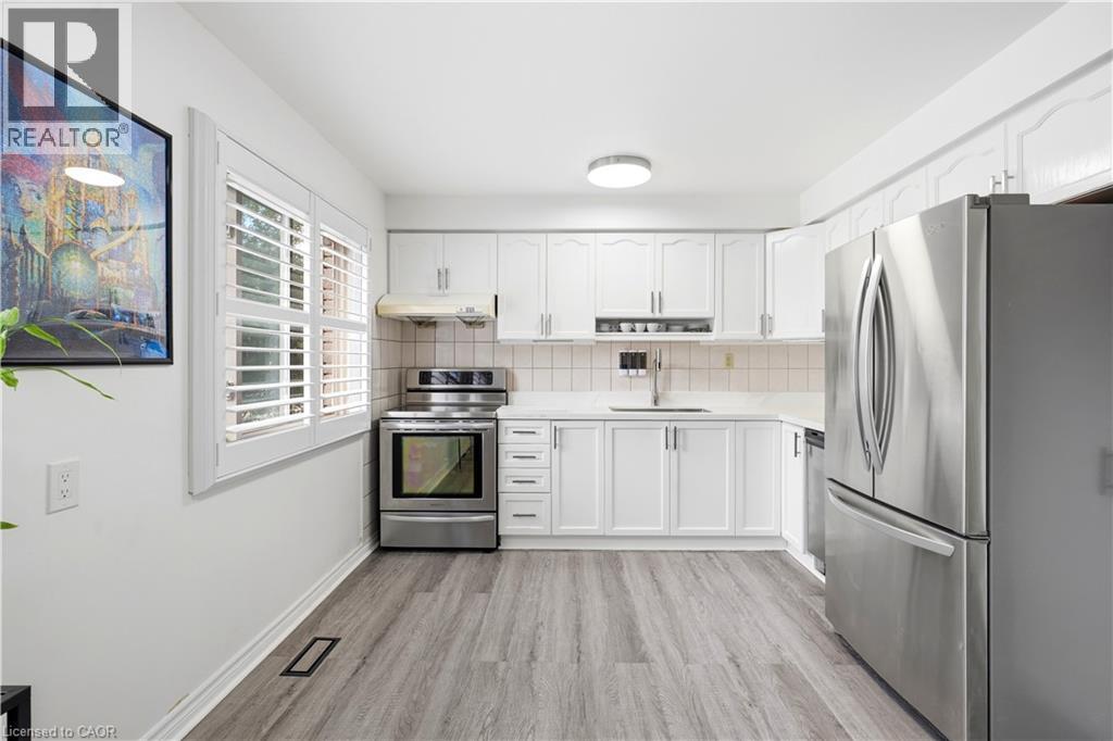 145 Rice Avenue Unit# 2 Property Photo 17