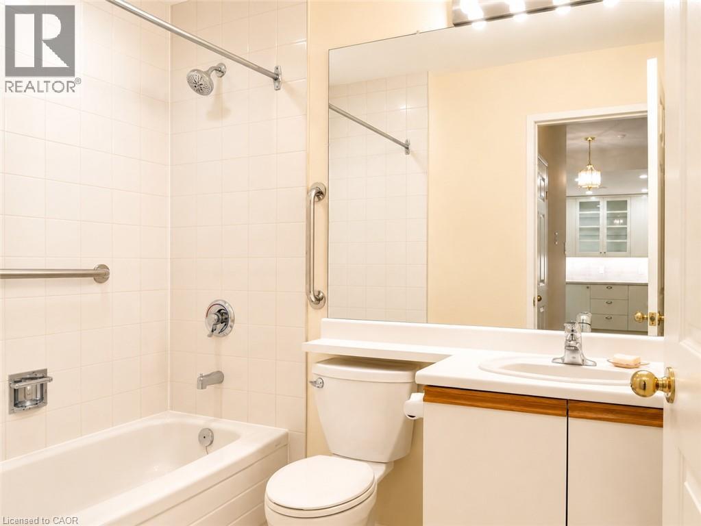 2511 Lakeshore Road W Unit# 216 Property Photo 17