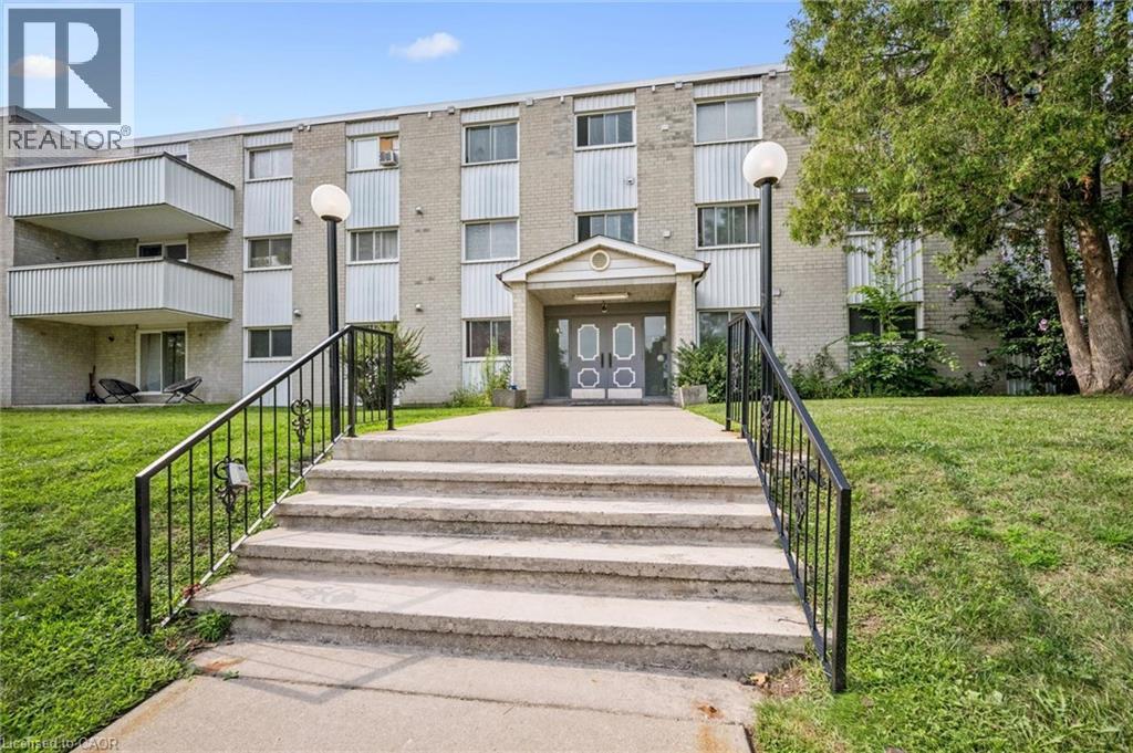 6 WALTON Avenue Unit# 107