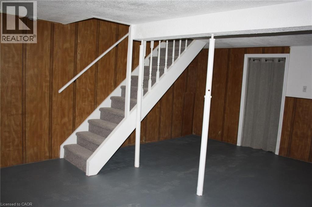 144 Sekura Crescent Property Photo 3