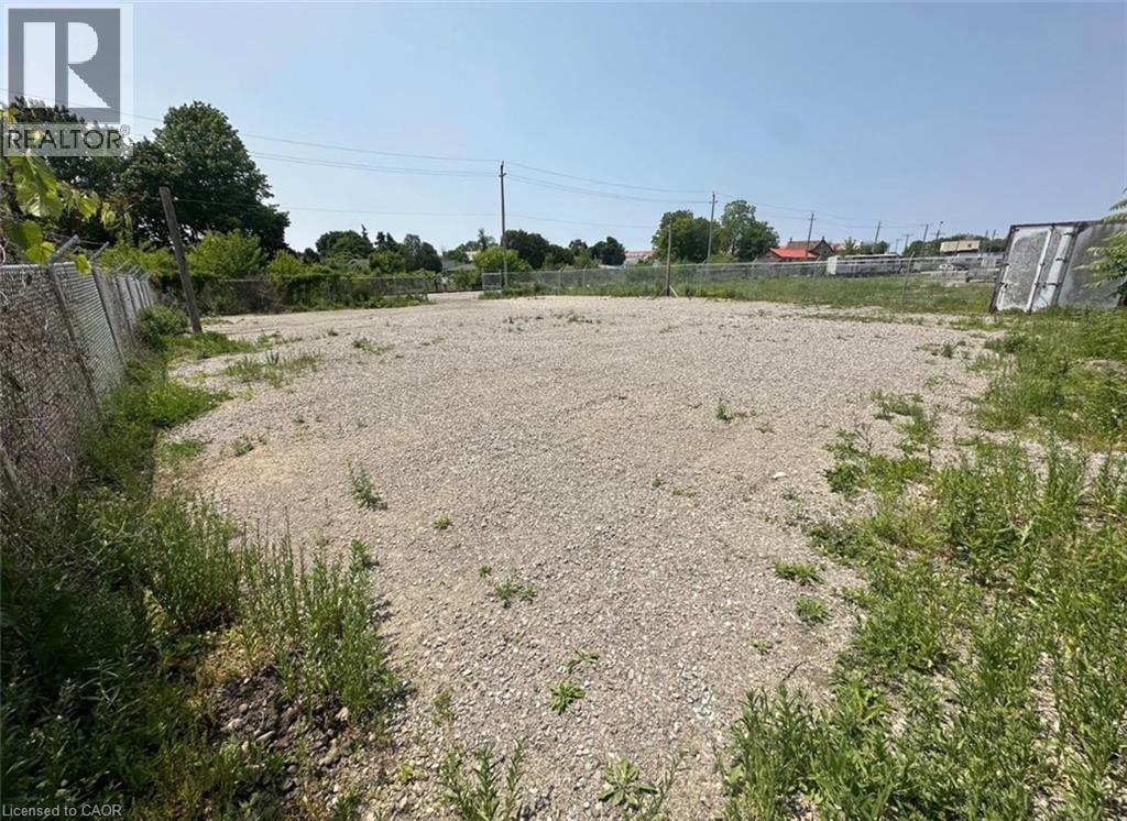401 DOLPH Street N Unit# LOT (A) Property Photo 1