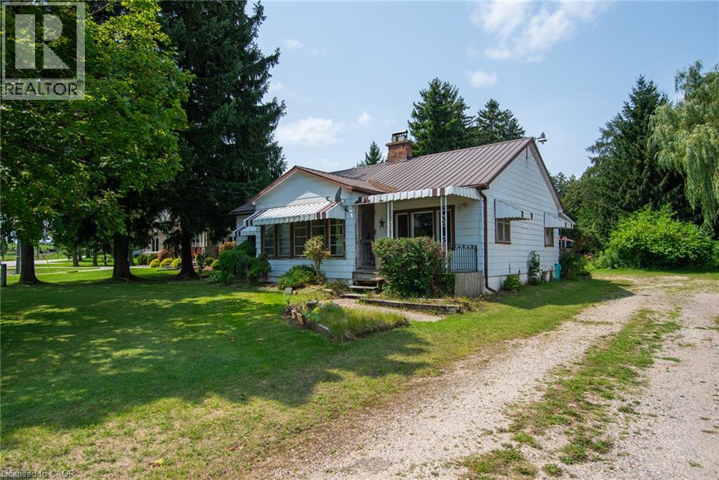 1310 Snyder's Road E Property Photo 1