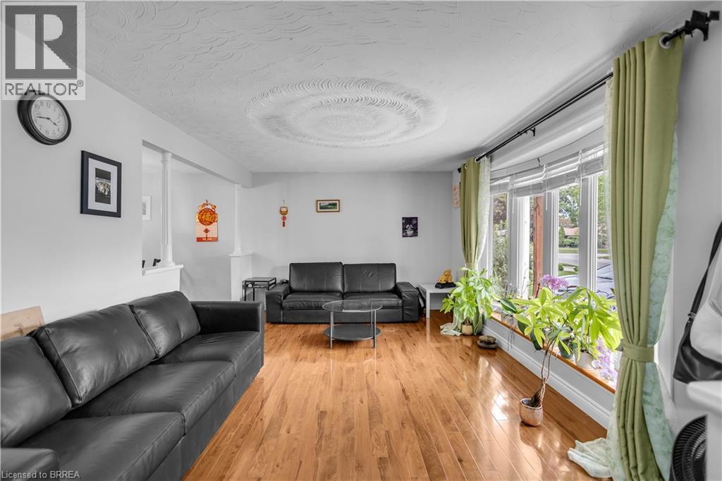 92 Brier Park Road Property Photo 6