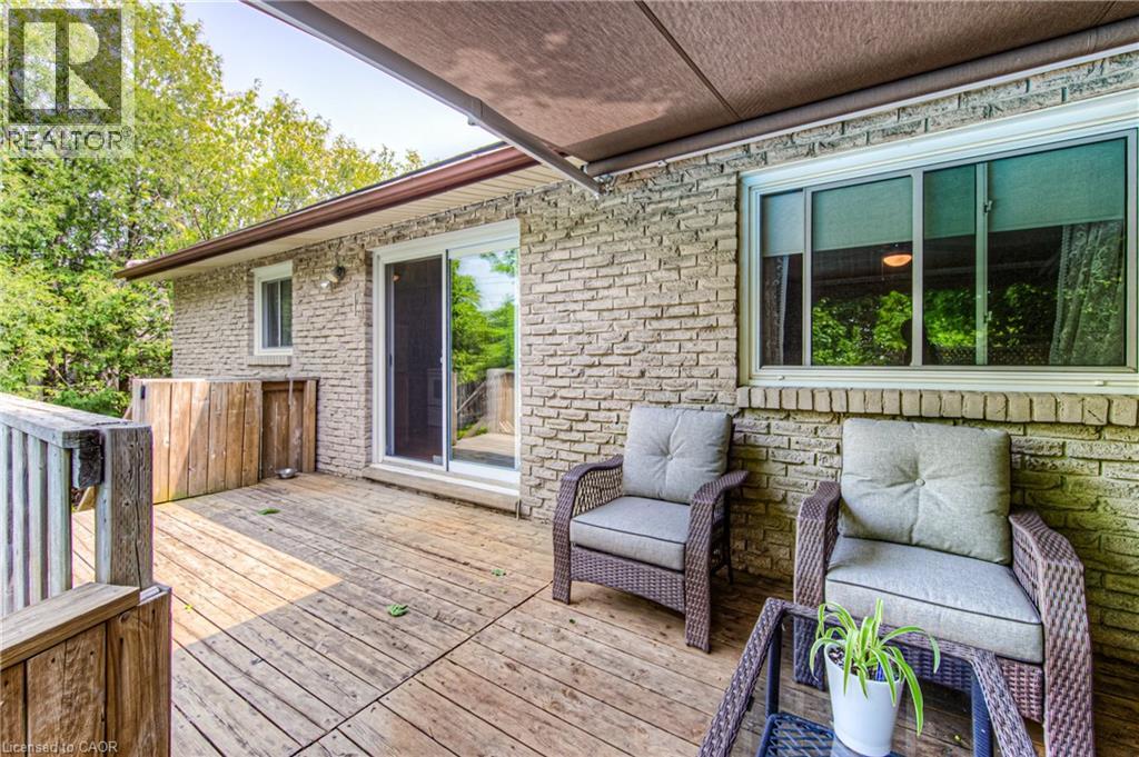82 Roseneath Crescent Property Photo 32