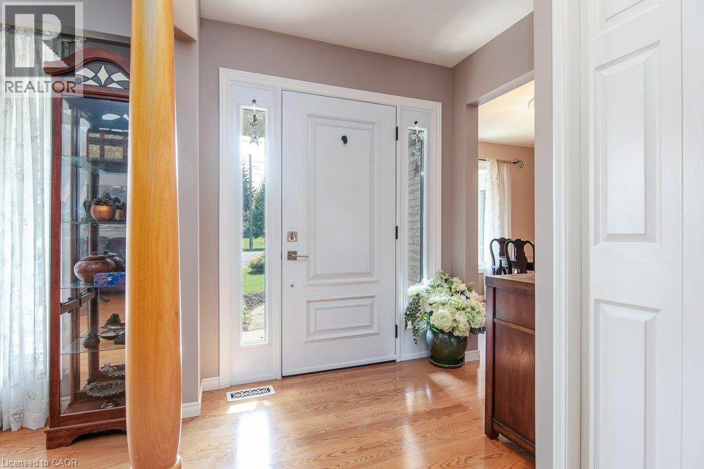 108 Queensway Drive Property Photo 8