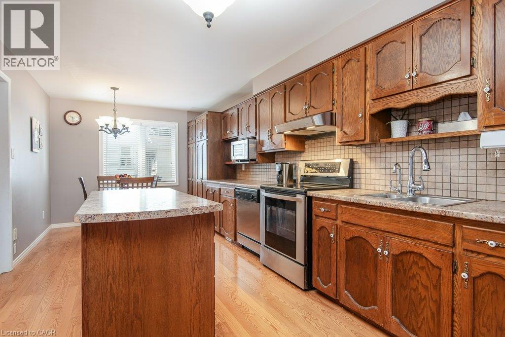 108 Queensway Drive Property Photo 16