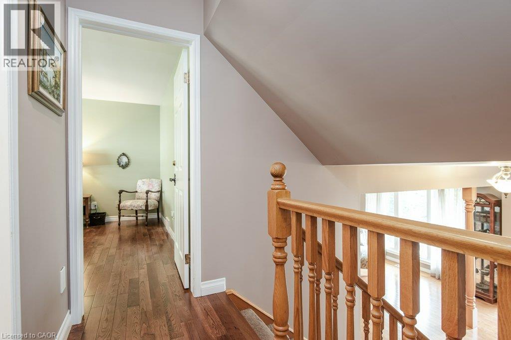 108 Queensway Drive Property Photo 24
