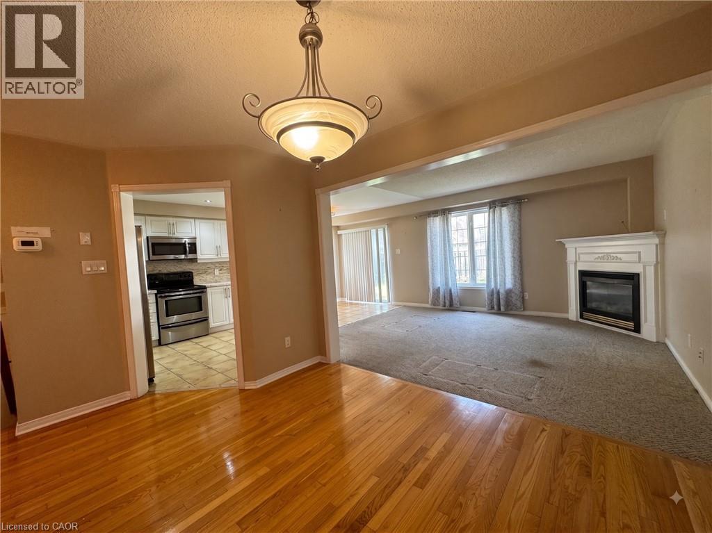 56 Peachleaf Crescent Property Photo 8