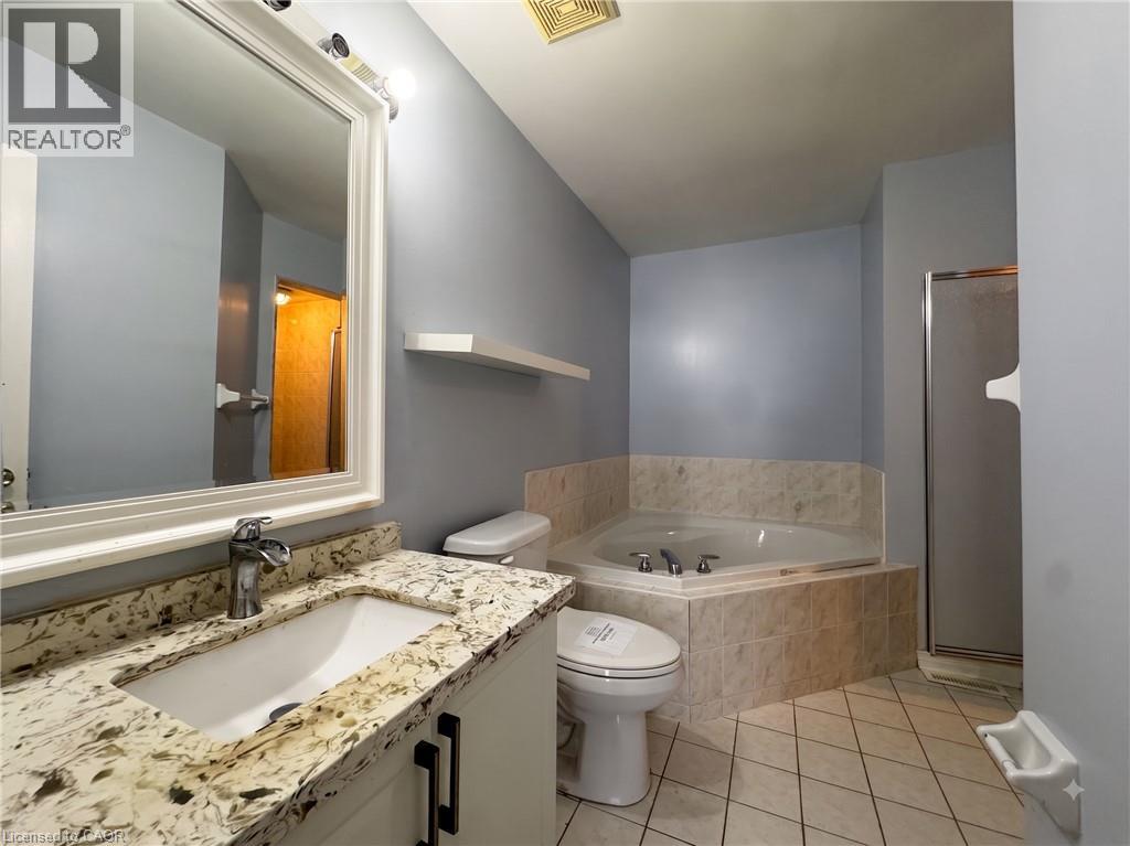 56 Peachleaf Crescent Property Photo 13