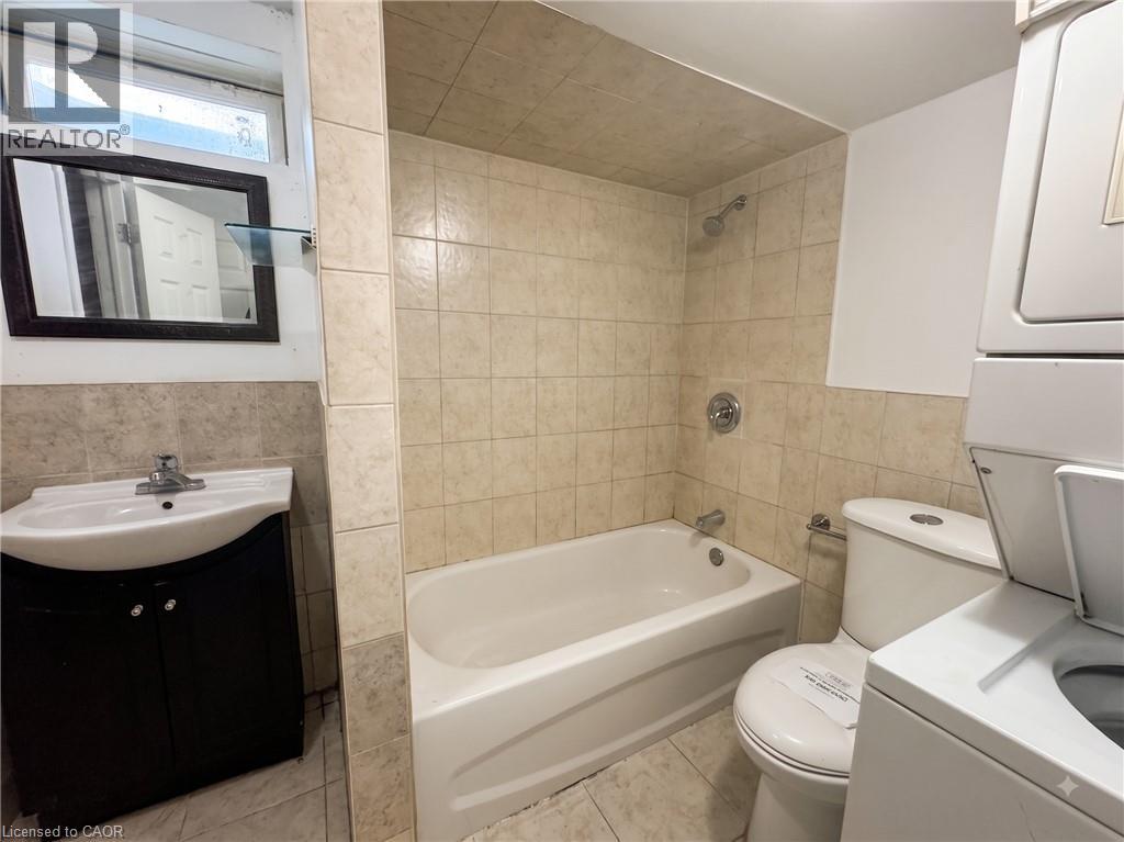 56 Peachleaf Crescent Property Photo 24