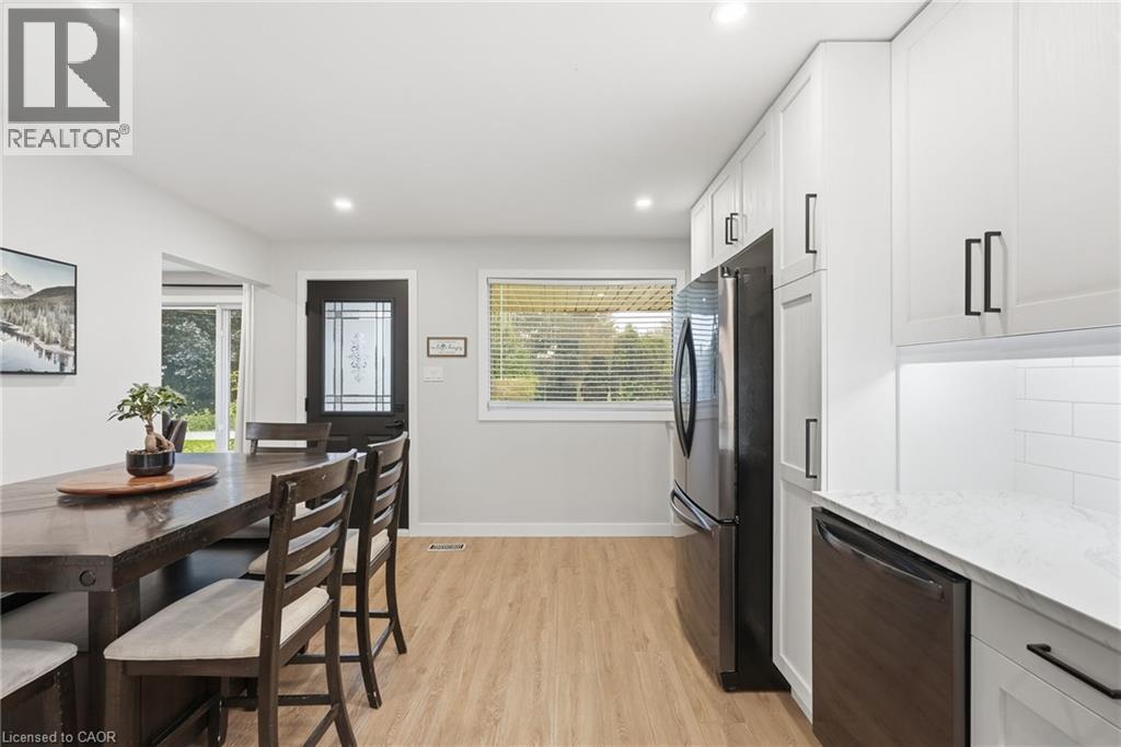 10 Taylor Crescent Property Photo 14