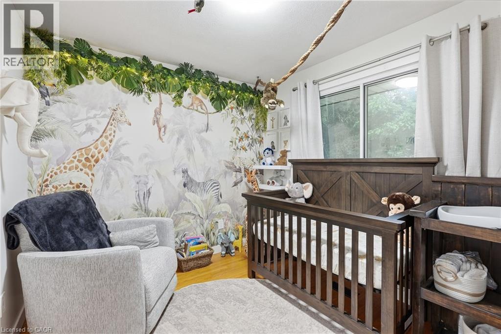 10 Taylor Crescent Property Photo 18