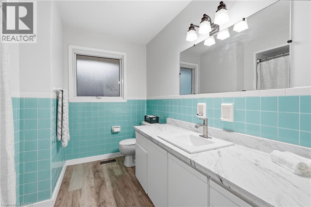 10 Taylor Crescent Property Photo 20
