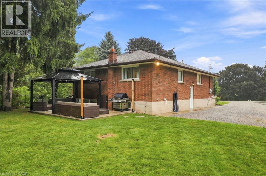 10 Taylor Crescent Property Photo 31