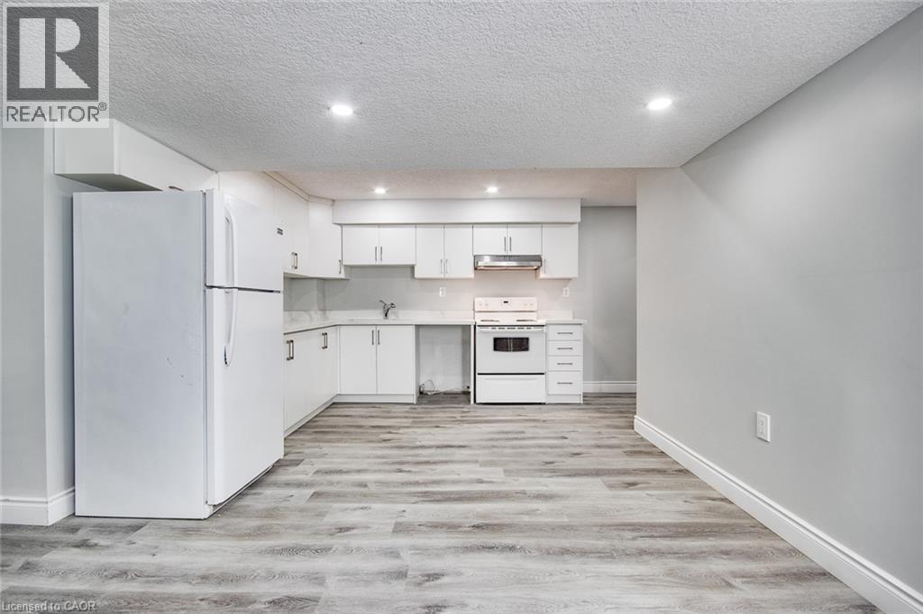 110 Commonwealth Street Unit# Basement Property Photo 4