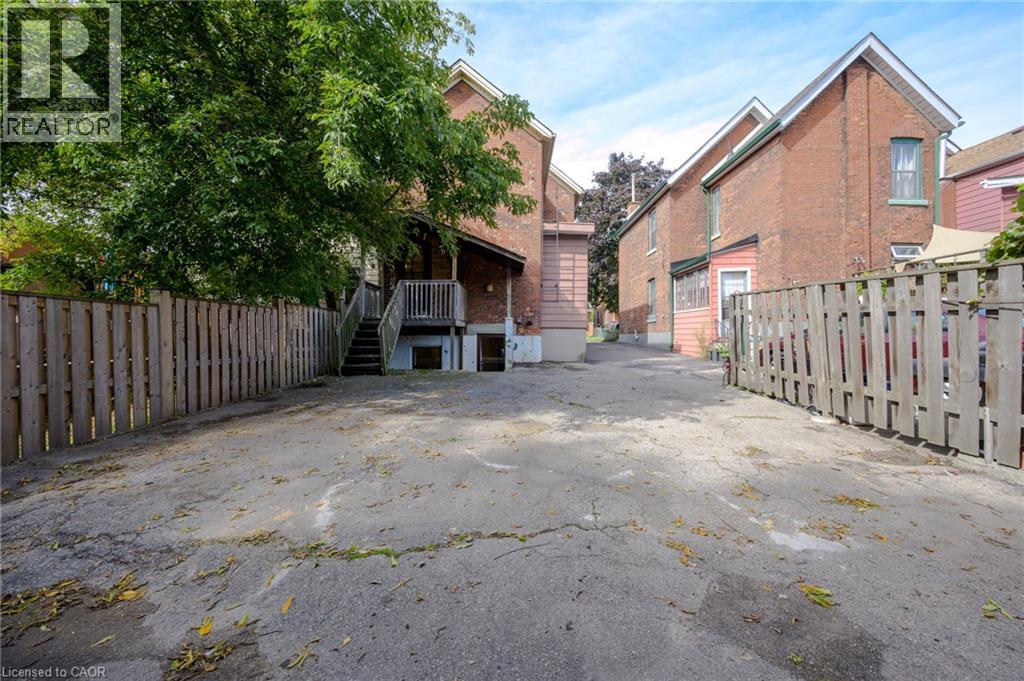 442 Mary Street Unit# Basement Property Photo 30
