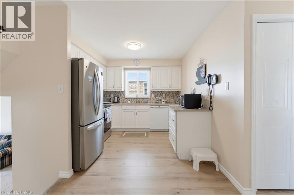 42 Buchanan Crescent Property Photo 8