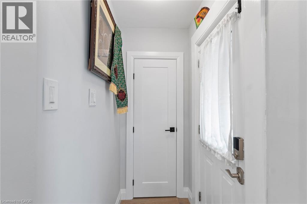 197 Crockett Street Property Photo 6