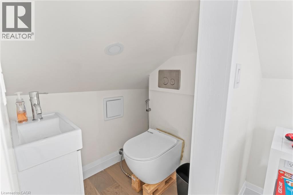 197 Crockett Street Property Photo 22